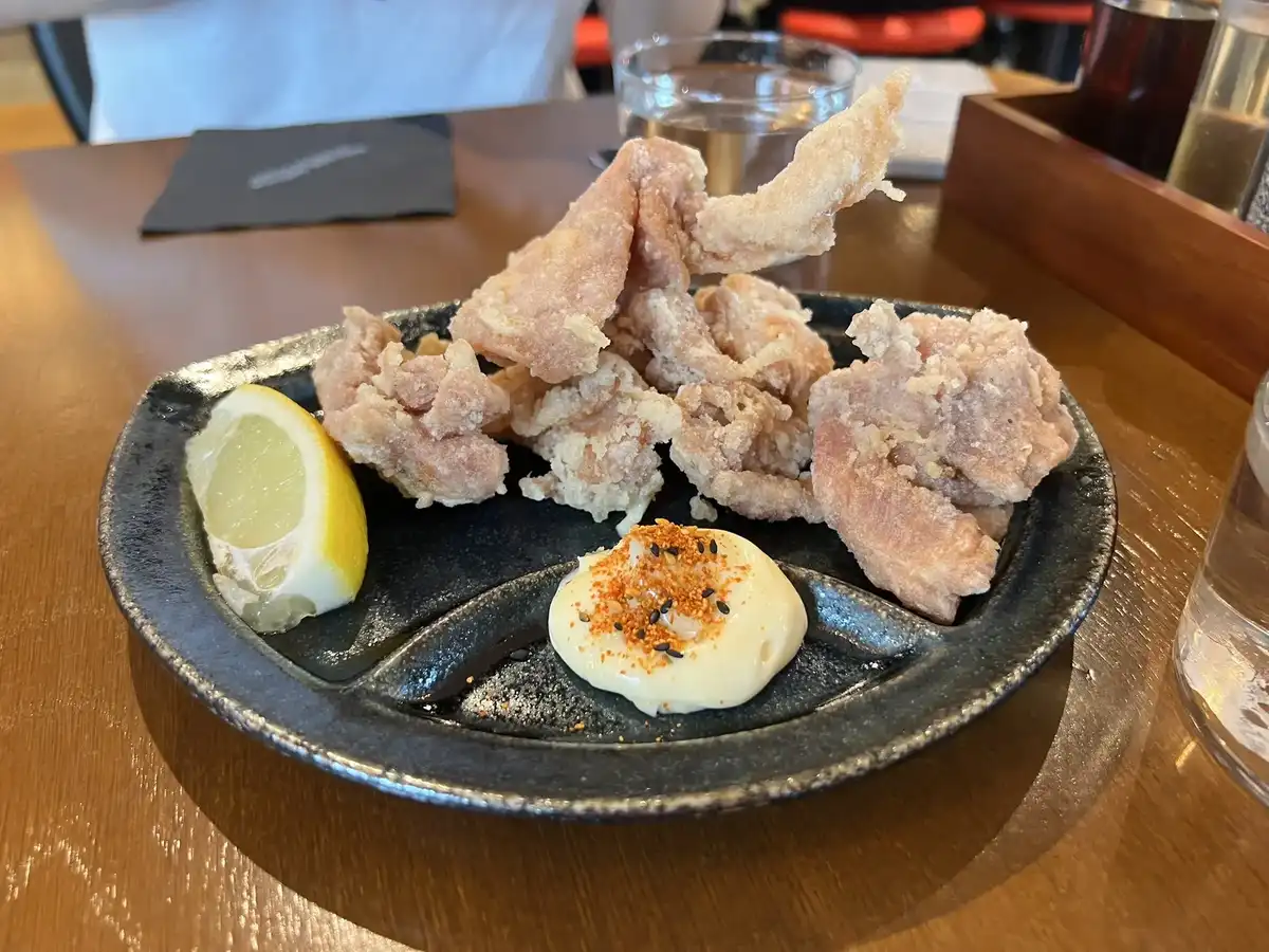 まずは唐揚げから